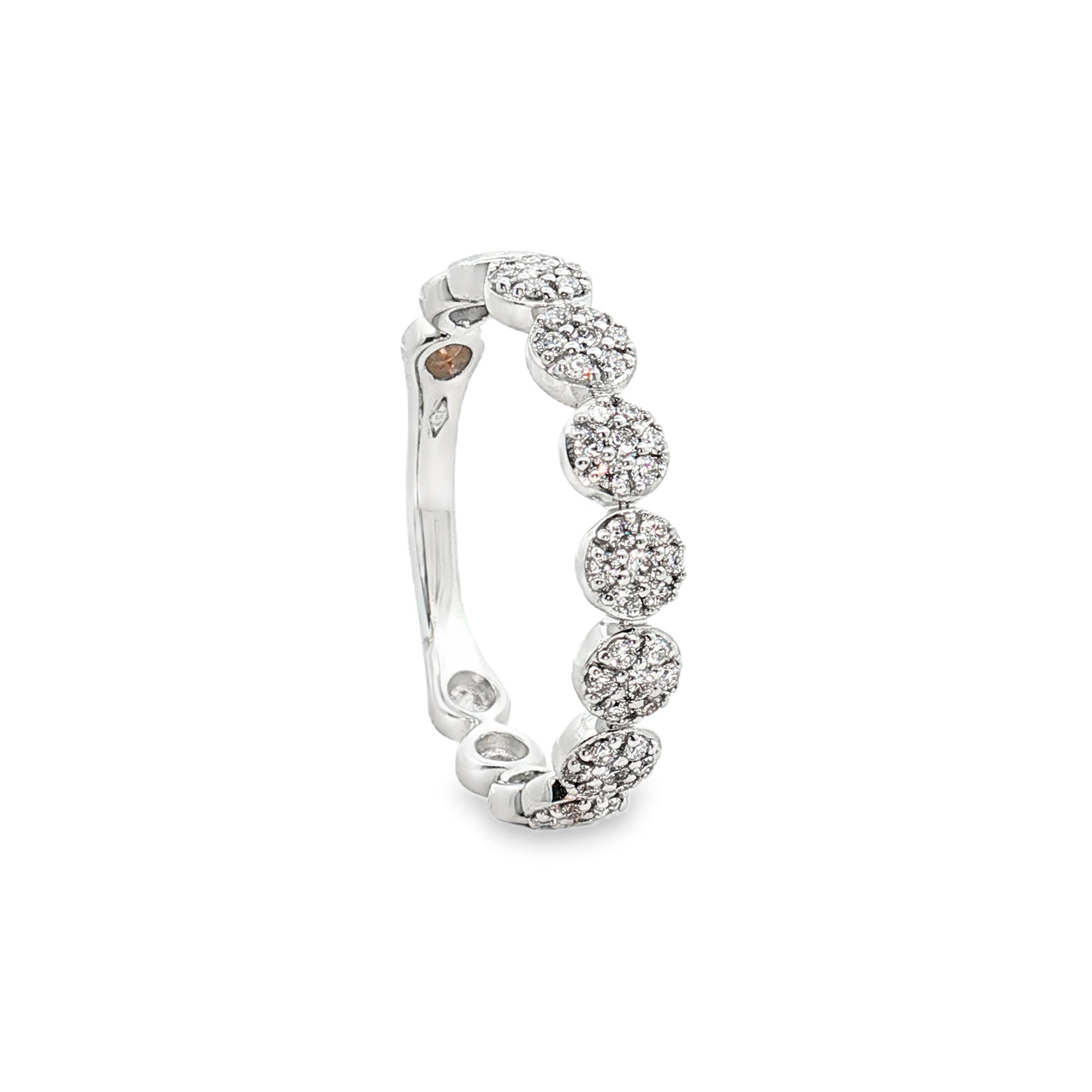 Round Pave