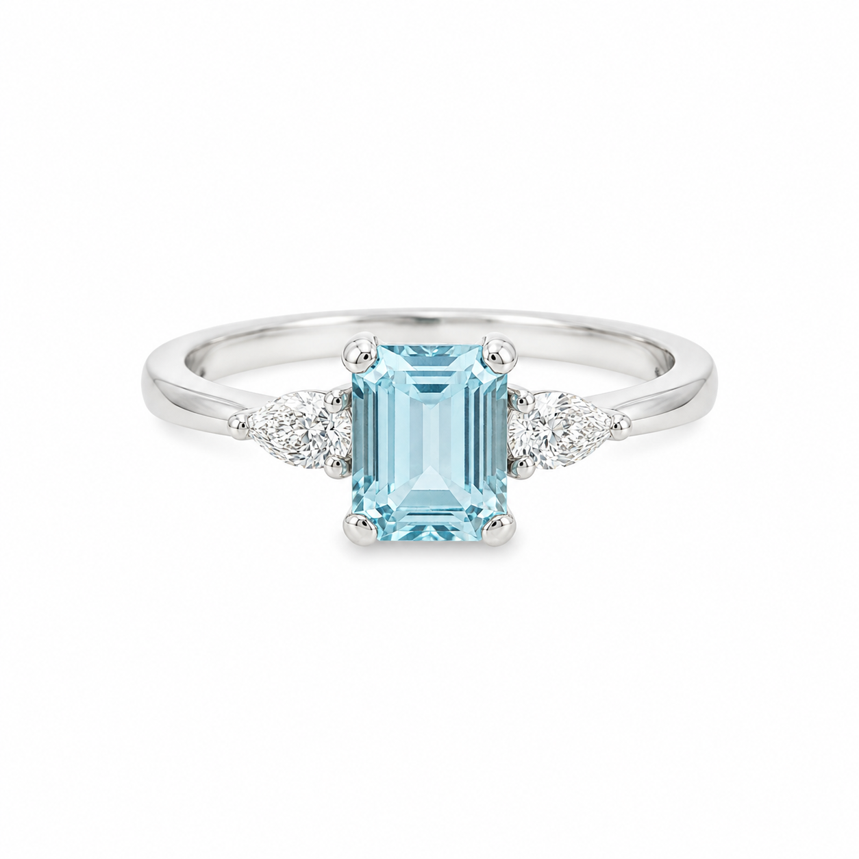 Anillo Aguamarina